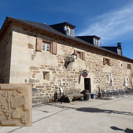 La Posada De Pedrazales Exterior foto